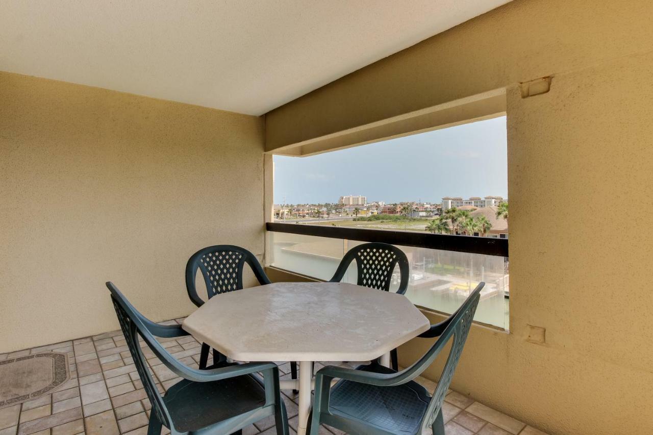Marina Retreat Hotel South Padre Island Exterior photo