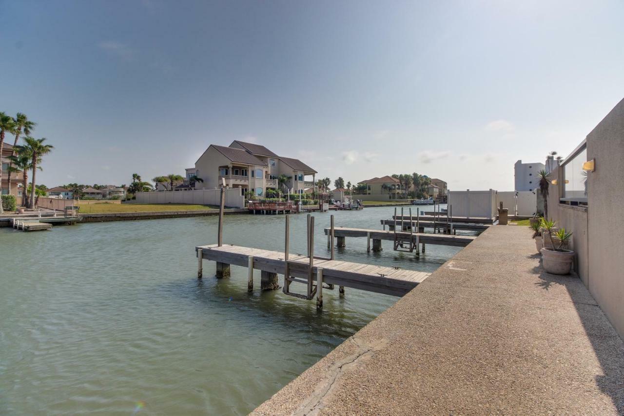 Marina Retreat Hotel South Padre Island Exterior photo