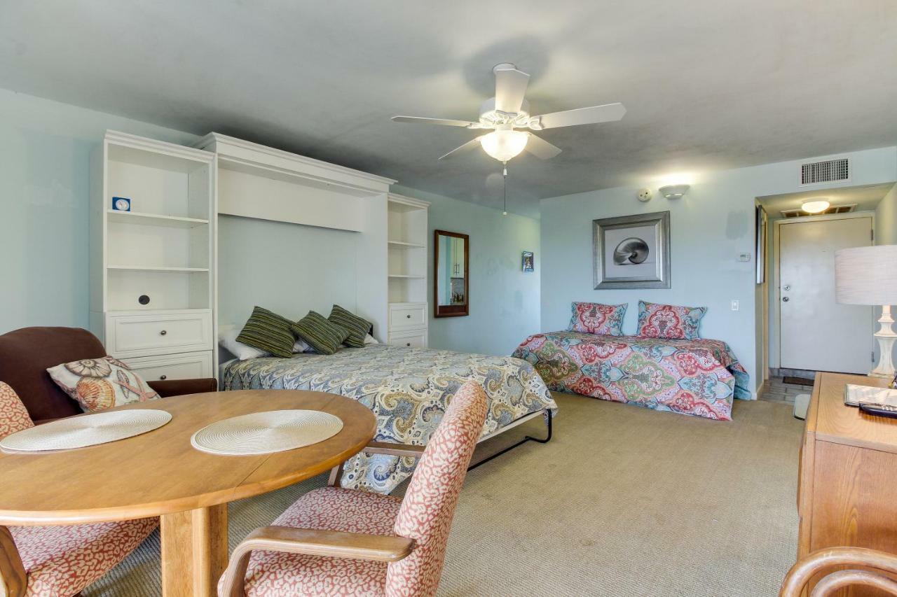 Marina Retreat Hotel South Padre Island Exterior photo